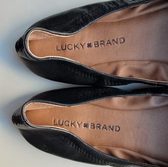 Lucky Brand Black Leather Emmie Flats - Picture 2 of 8